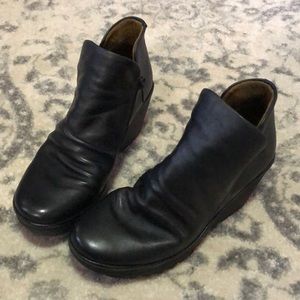 NWOB. Fly London side zip wedge bootie. Size 37
